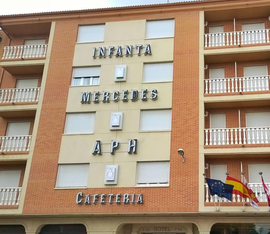 Aph Infanta Mercedes La Bañeza Værelse billede